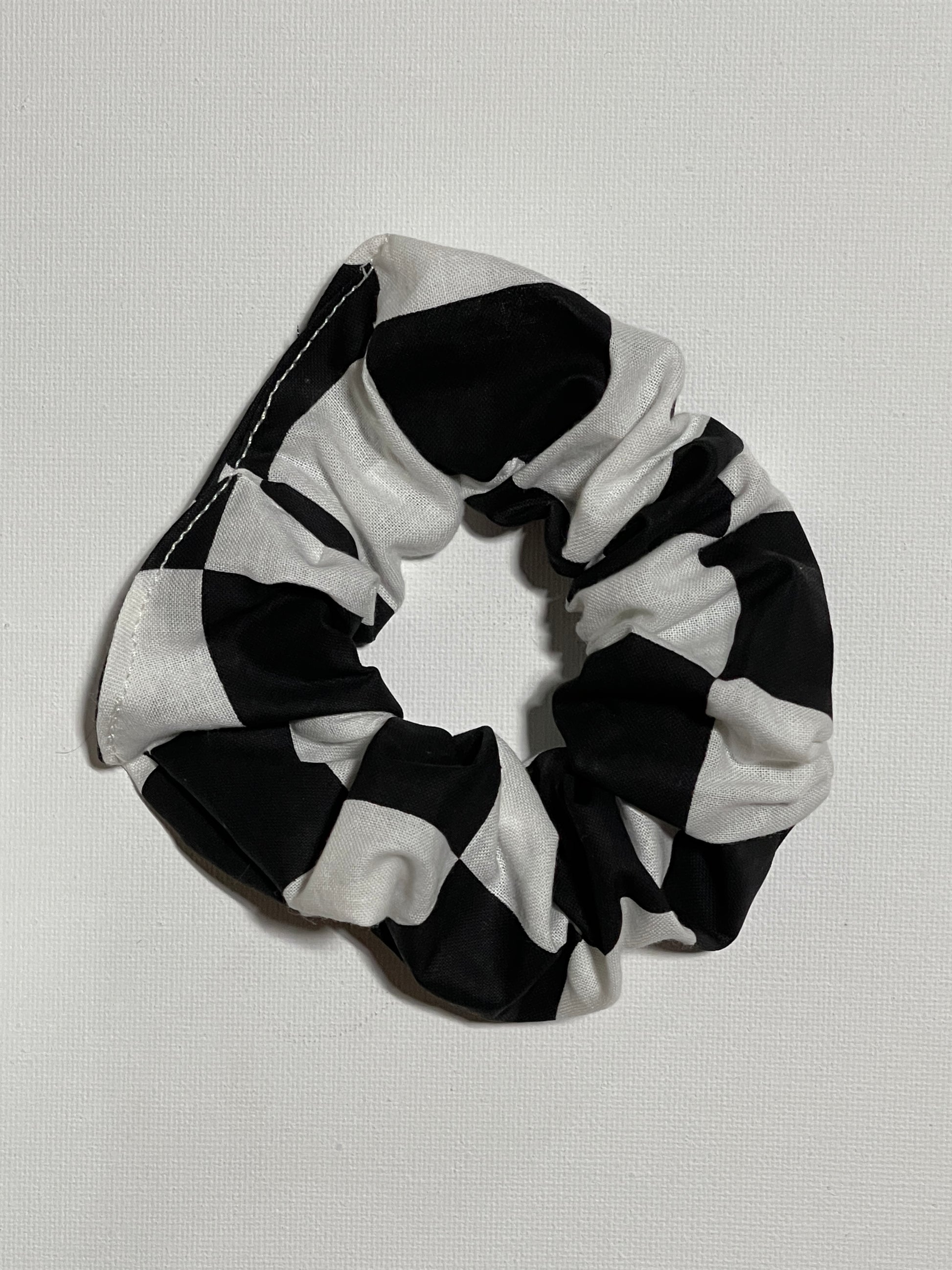 Black and White Checkered Scrunchies - Sew Many Things & More